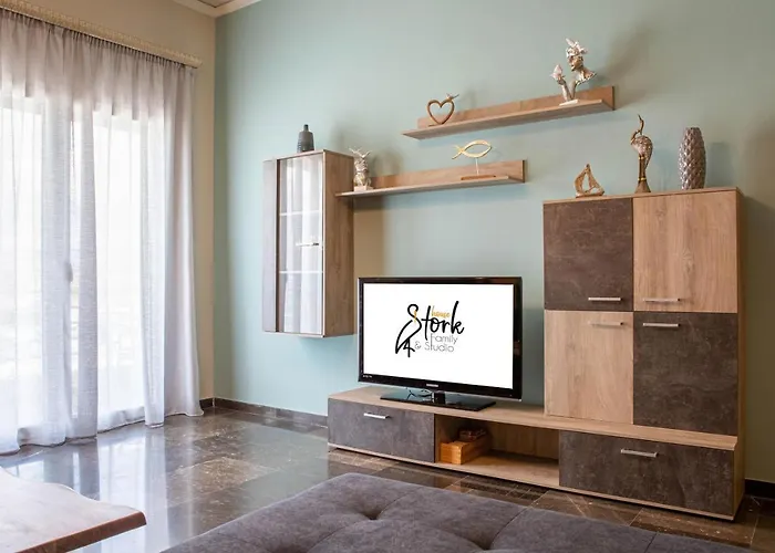 Stork House Family *