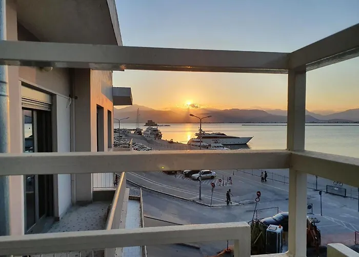 Stork House Family * Návplio