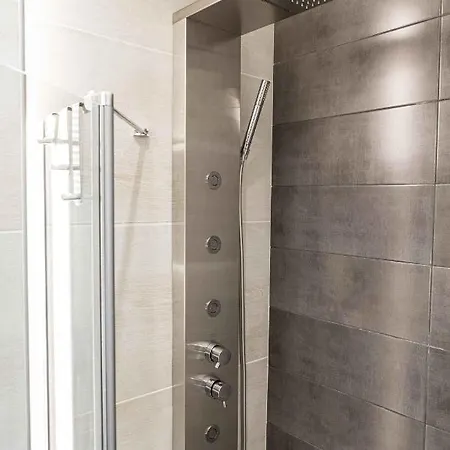 Stork House Family * Ναύπλιο